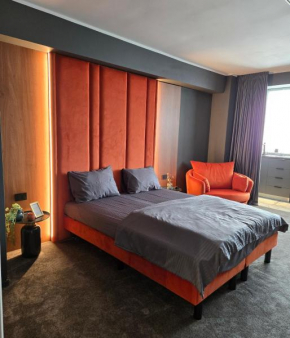 Aparthotel OMV 21
